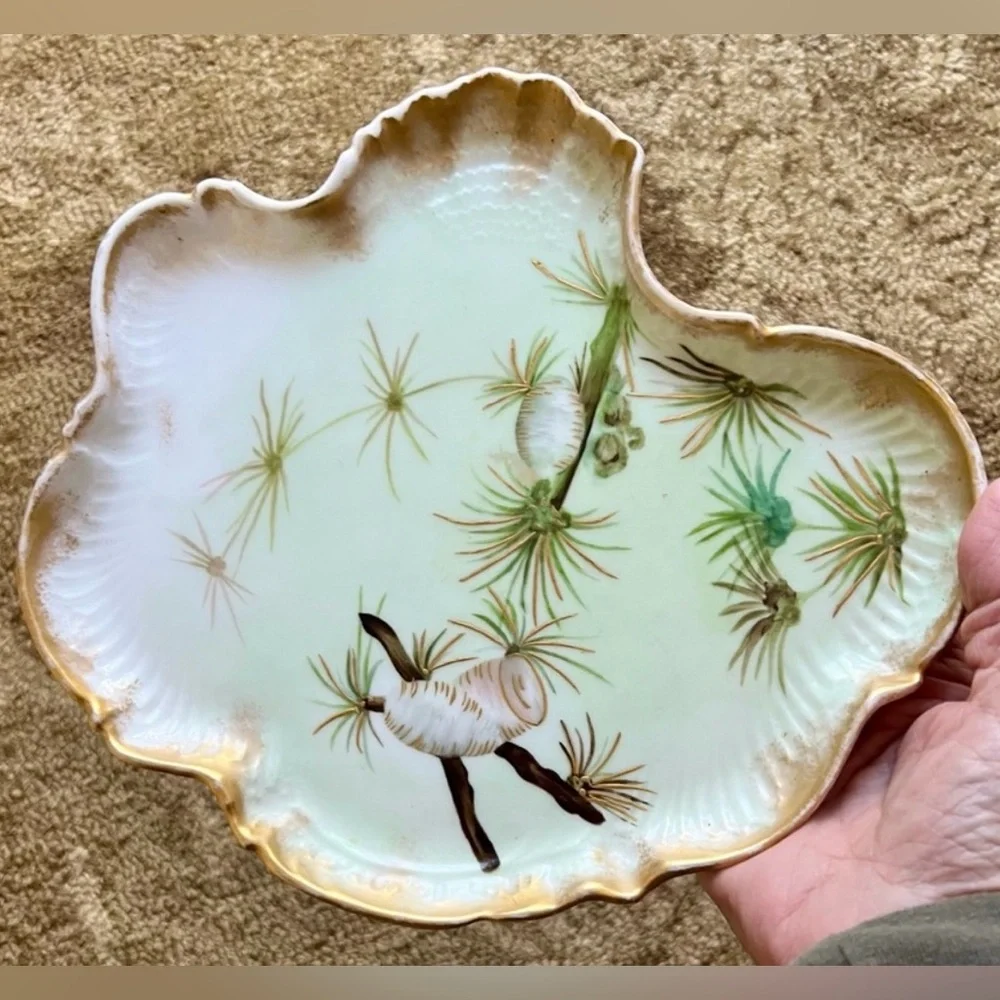 Limoges Vintage Unique Shape Dish Ceramic Ivory/Whit/Green w/ Gold Trim - Picture 11 of 15